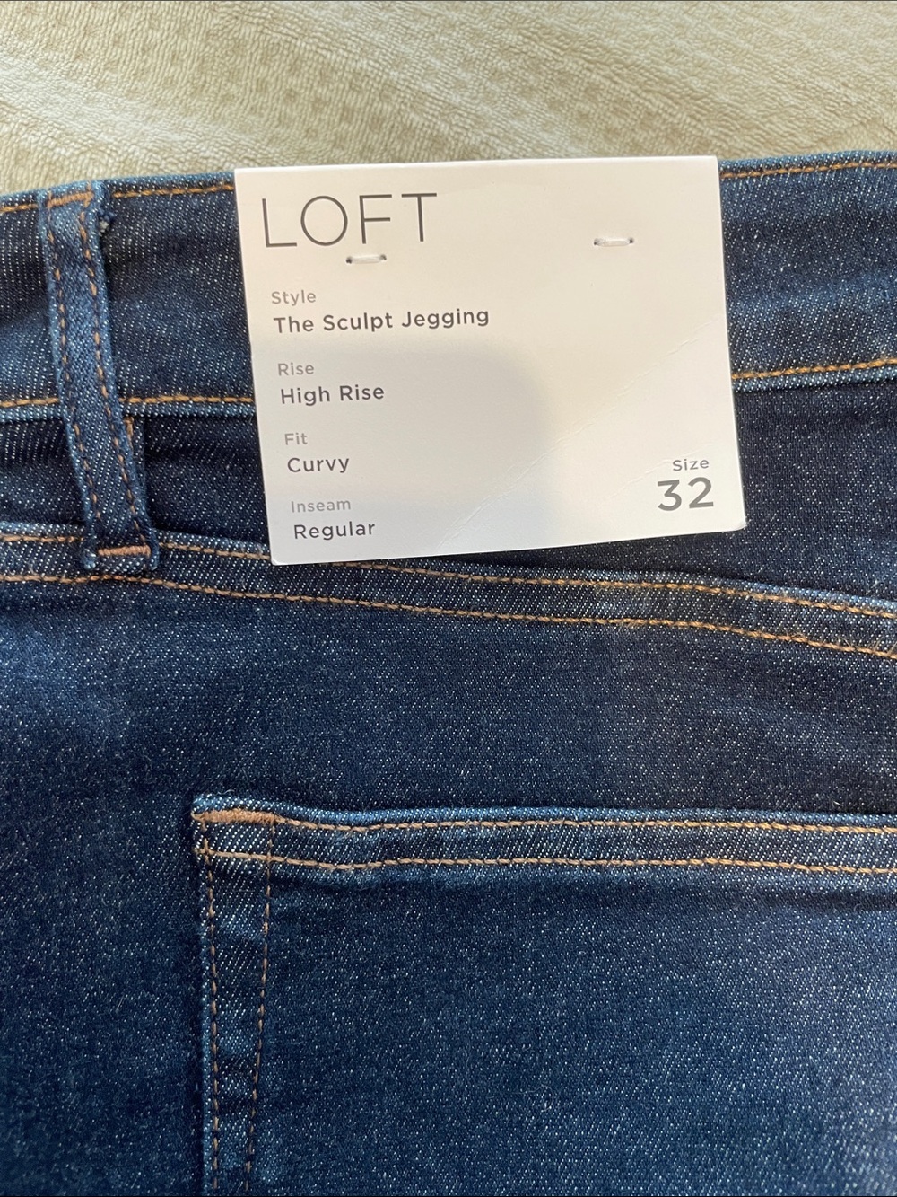 TWO pairs LOFT women’s Sculpt Jegging in Dark and light Blue Denim